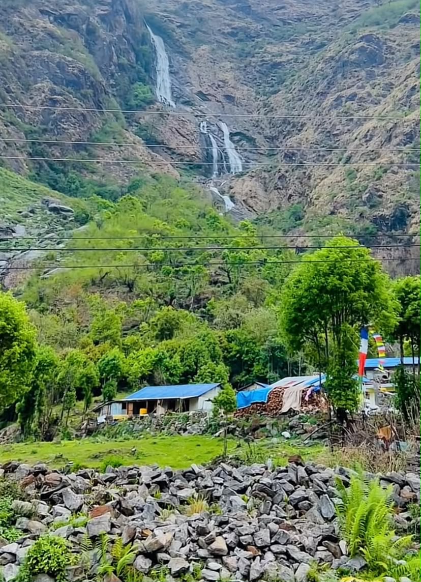 Lamabagar village, the gateway to the Lapchi Trek