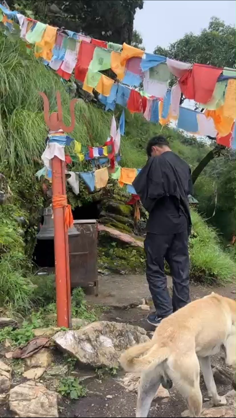 Latarambeshwor Temple Entrance